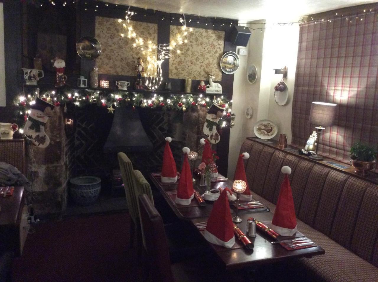 The Talbot Inn Мъч Уенлок Екстериор снимка